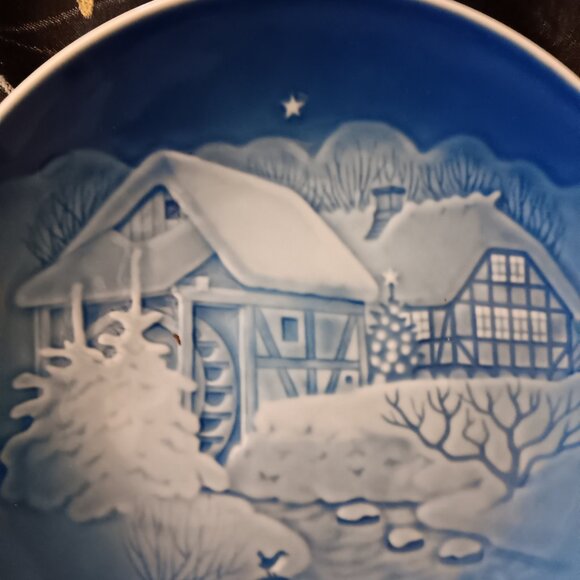 JULE AFTER 1975 B&G BING & GRONDAHL COPENHAGEN DENMARK PLATE OLD WATER MILL - Picture 3 of 5
